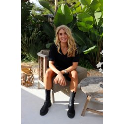 Libert - Ulla t-shirt med v-hals - black