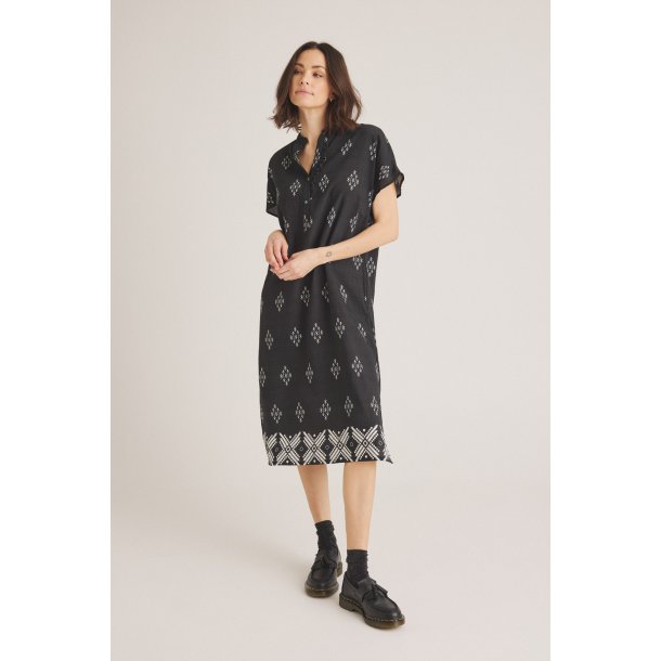 Luxzuz // One Two  - Maritoni Dress - Black