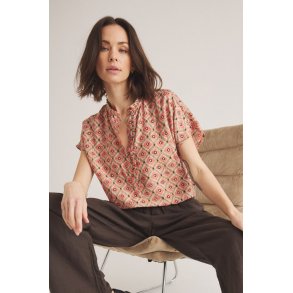 Luxzuz // One Two  - Maritoana blouse - Hot Koral