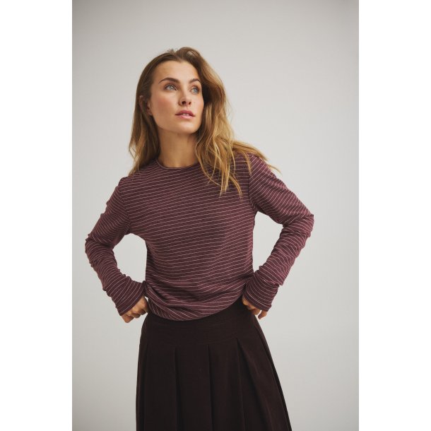 Luxzuz // One Two - Amazig Stripe T-shirt - Andorra