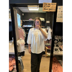 Luxzuz // One Two  - Carolanti Blouse - Creme